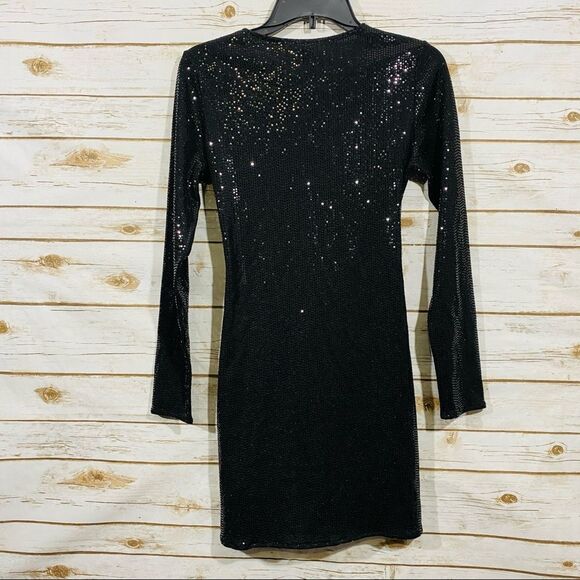 H&M women’s long sleeve black twist front dress Size M - Picture 6 of 7